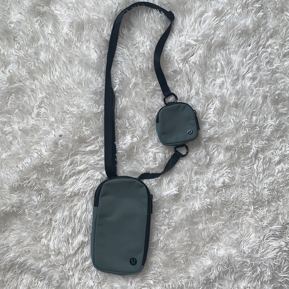 lululemon Modular Phone Crossbody Bag
